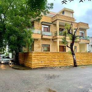  Villa Karni Nivvas - Luxury Redefined